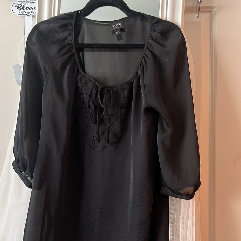 “ Nicole by Nicole Miller “ Women’s black shear top